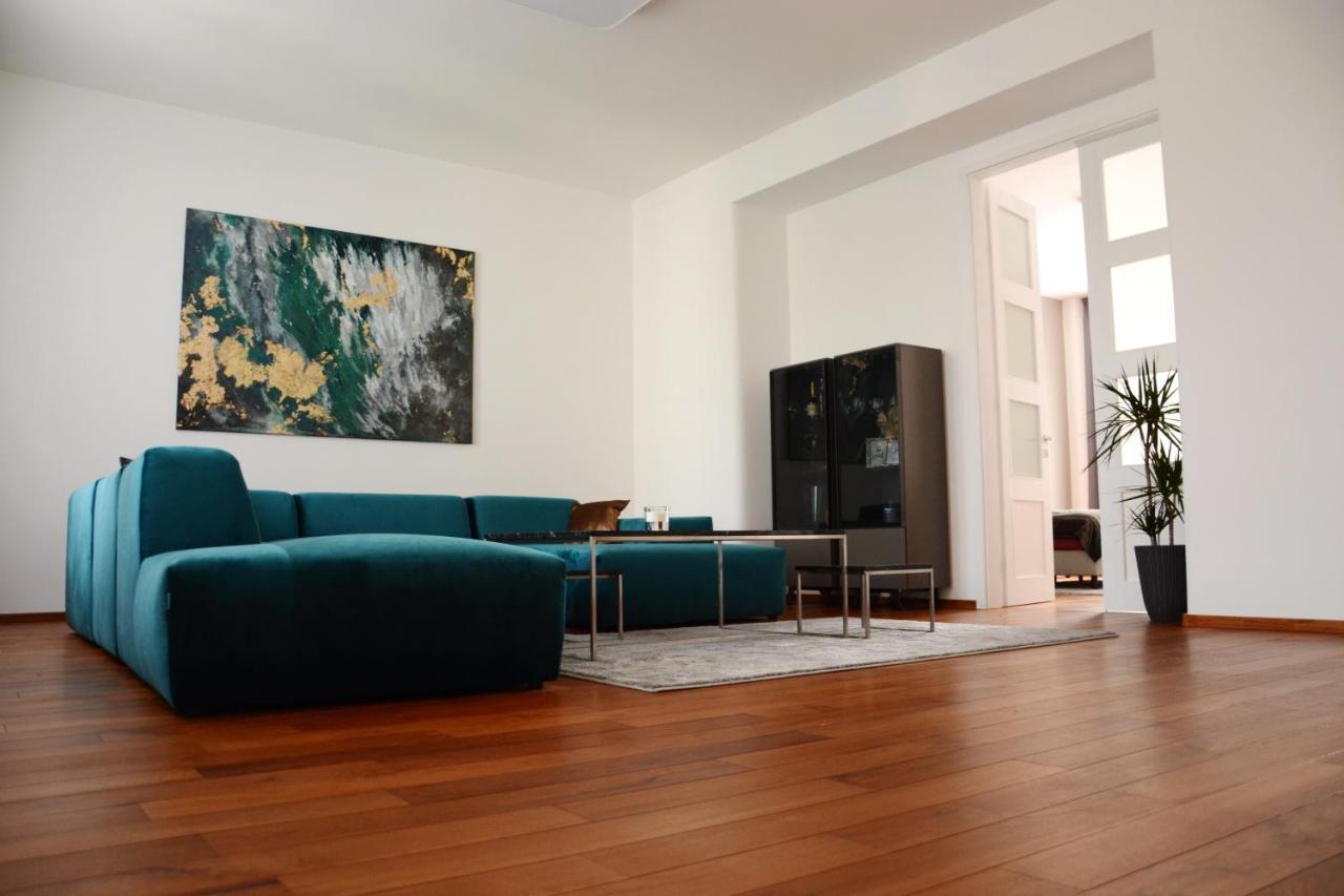 Premium Apartment Near Banska Bystrica Square With Two Big Bedrooms Ngoại thất bức ảnh